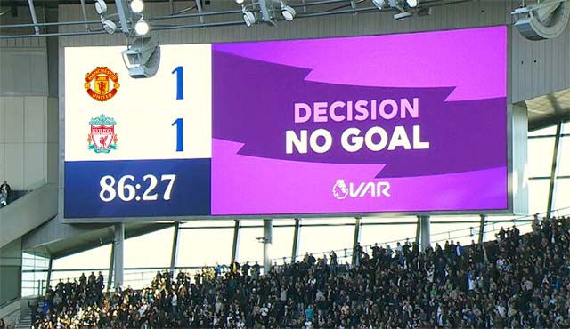Winbet удвоява печалбите при използване на ВАР на Манчестър Юнайтед - Ливърпул