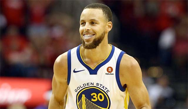 Winbet дава 2 лв. за всяка тройка на Стеф Къри в петък